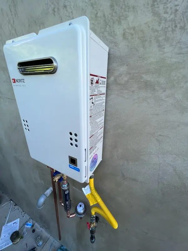 Tankless water heater installation for Sunset Heights homes